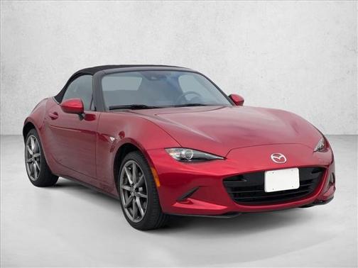 Soul Red Crystal Metallic 2022 Mazda MX-5 Miata Grand Touring
