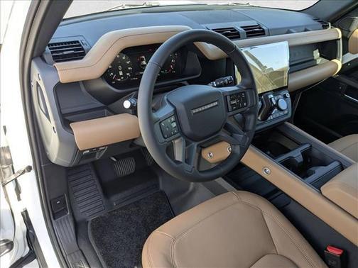 2026 Land Rover Defender P400 X-Dynamic SE