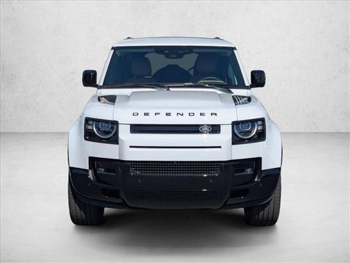 2026 Land Rover Defender P400 X-Dynamic SE