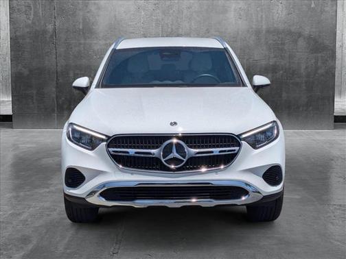 2025 Mercedes-Benz GLC 350e Base