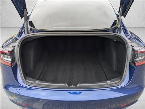 Deep Blue Metallic 2022 Tesla Model 3 Long Range