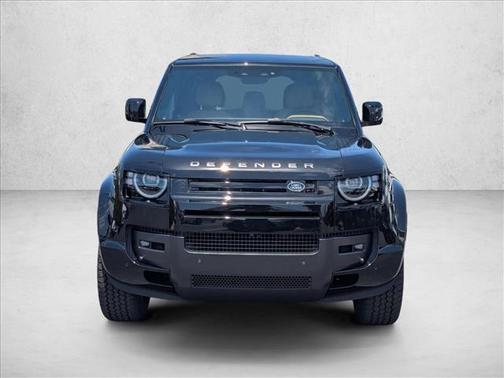 Santorini Black Metallic 2026 Land Rover Defender P400 X-Dynamic SE