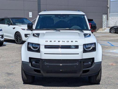 2026 Land Rover Defender S