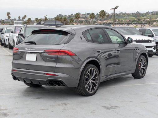 2023 Maserati Grecale Modena