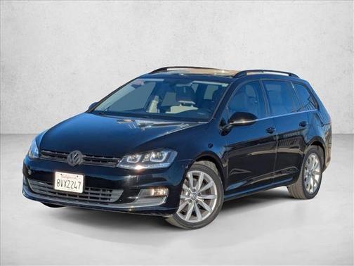 2016 Volkswagen Golf SportWagen TSI SE 4-Door