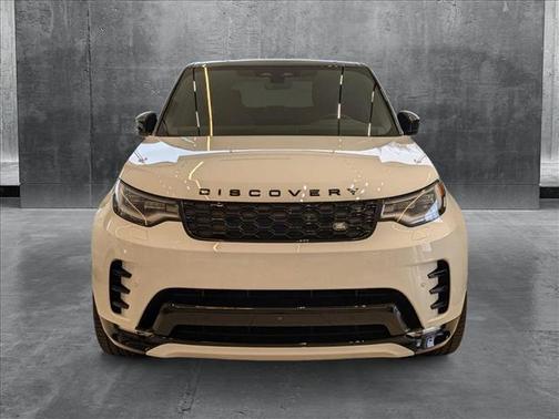 2025 Land Rover Discovery P360 Dynamic SE