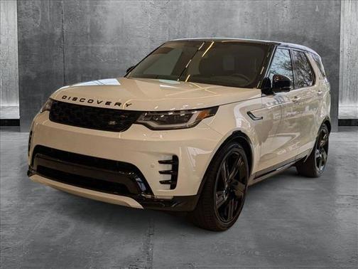 2025 Land Rover Discovery P360 Dynamic SE