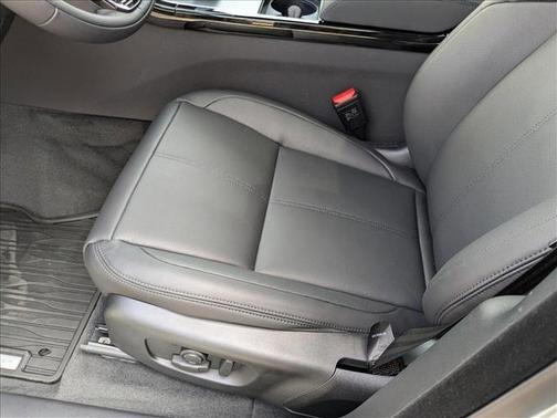 2025 Land Rover Range Rover Velar P250 SE R-Dynamic