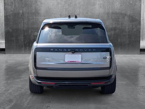 2023 Land Rover Range Rover Autobiography