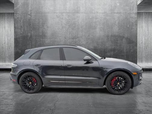 2023 Porsche Macan GTS