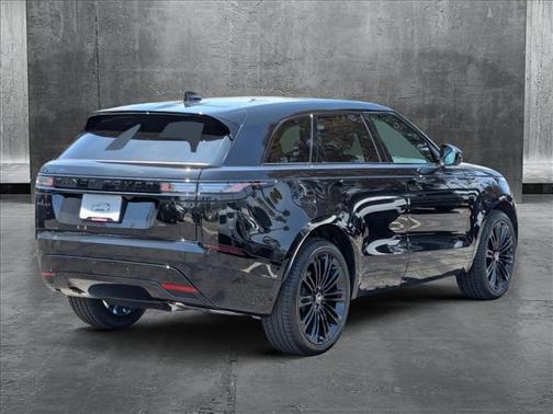 2026 Land Rover Range Rover Velar P400 Dynamic SE