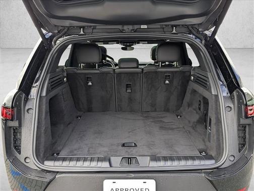 2025 Land Rover Range Rover Sport P360 S