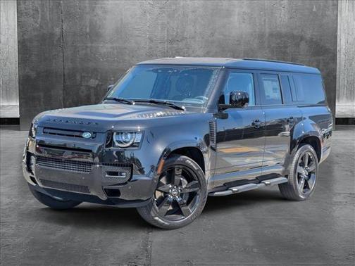 2025 Land Rover Defender 130 P400 X-Dynamic SE