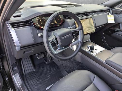 2025 Land Rover Range Rover SV