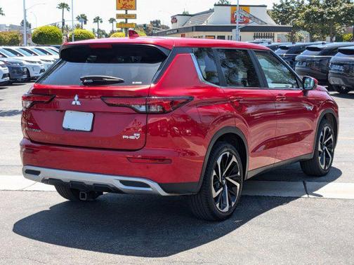 2023 Mitsubishi Outlander PHEV SE S-AWC