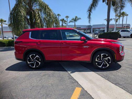 2023 Mitsubishi Outlander PHEV SE S-AWC