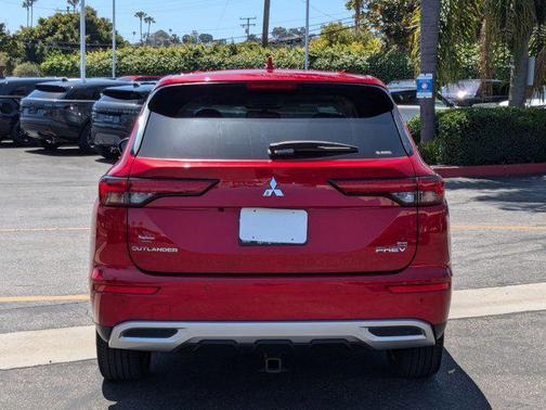 2023 Mitsubishi Outlander PHEV SE S-AWC