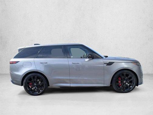 Eiger Grey Metallic 2025 Land Rover Range Rover Sport SE