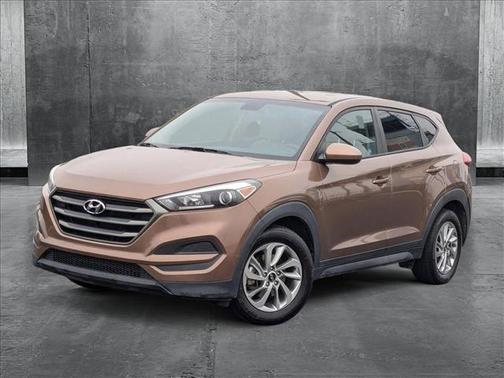 2016 Hyundai TUCSON SE