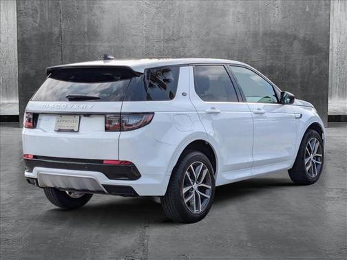 2024 Land Rover Discovery Sport Core S
