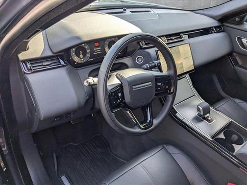 2025 Land Rover Range Rover Velar P250 SE R-Dynamic