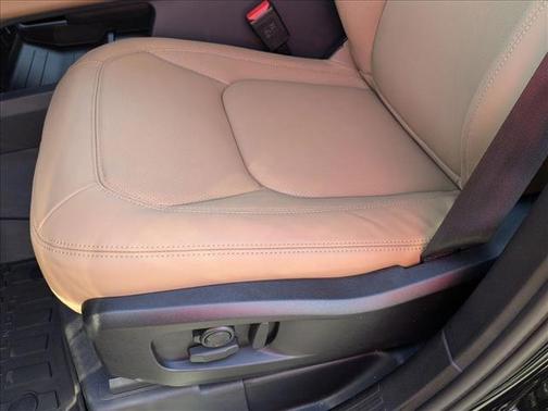 2026 Land Rover Defender P400 X-Dynamic SE