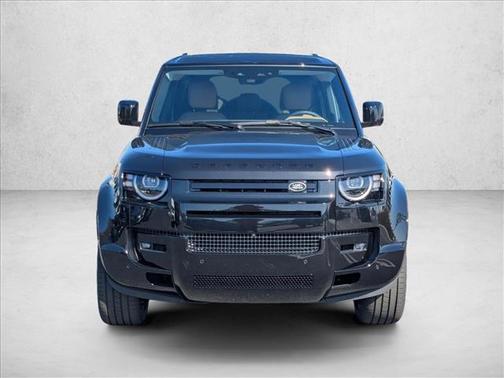 2026 Land Rover Defender P400 X-Dynamic SE