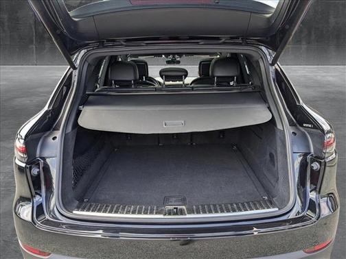 2019 Porsche Cayenne Base