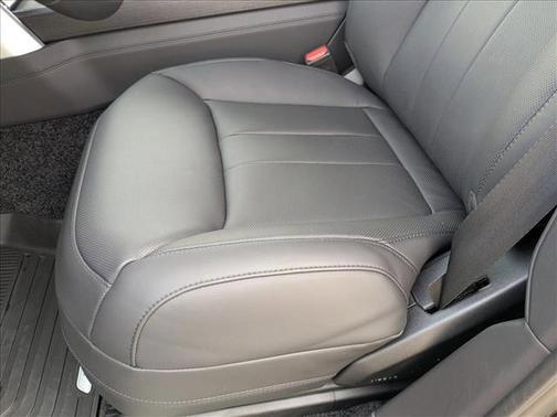 2026 Land Rover Range Rover P400 SE