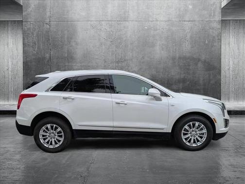 2018 Cadillac XT5 Base