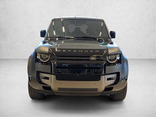 2026 Land Rover Defender V8