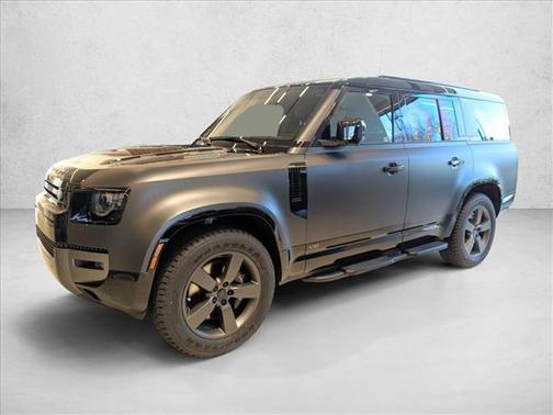 2026 Land Rover Defender V8