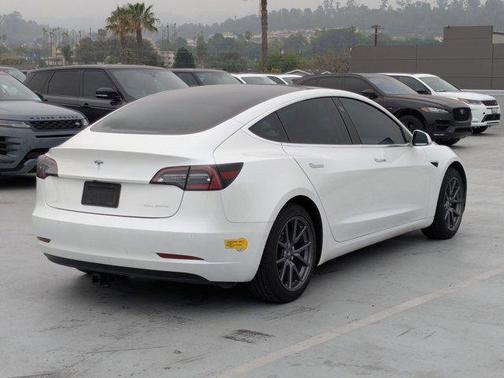 Pearl White Multi-Coat 2020 Tesla Model 3 Long Range