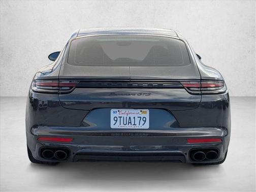 2020 Porsche Panamera GTS