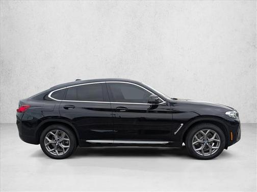 Carbon Black Metallic 2023 BMW X4 xDrive30i