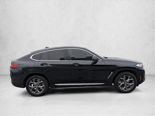 Carbon Black Metallic 2023 BMW X4 xDrive30i