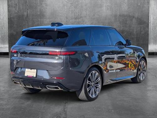 2023 Land Rover Range Rover Sport SE