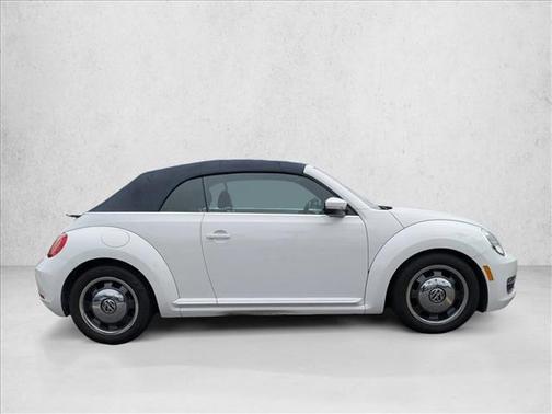 2016 Volkswagen Beetle 1.8T Denim