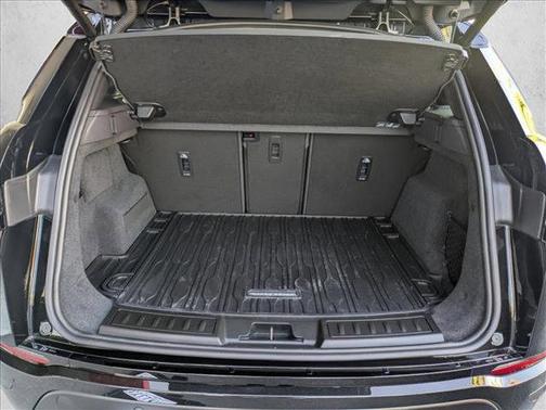 2026 Land Rover Range Rover Evoque Core S