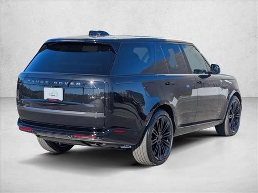 2026 Land Rover Range Rover P530 Autobiography