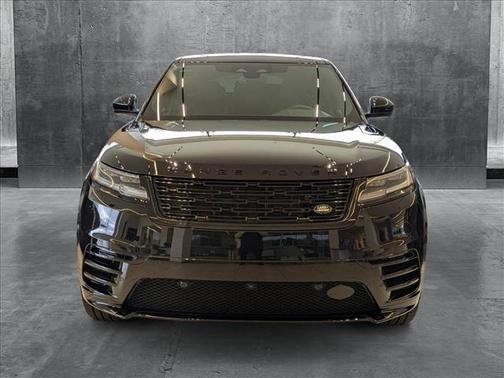 2026 Land Rover Range Rover Velar Dynamic SE