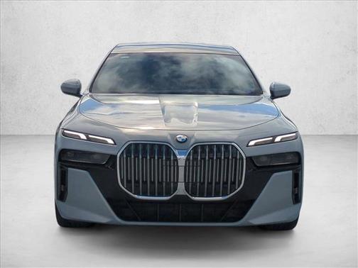 2023 BMW 760 i xDrive