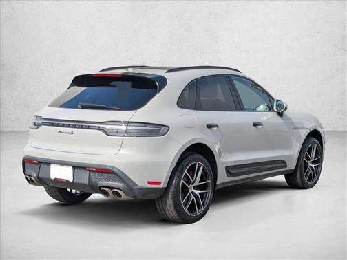 2022 Porsche Macan S
