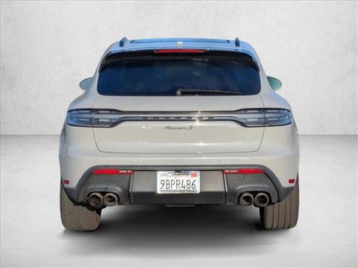 2022 Porsche Macan S