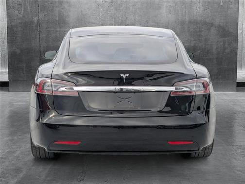 2020 Tesla Model S Performance