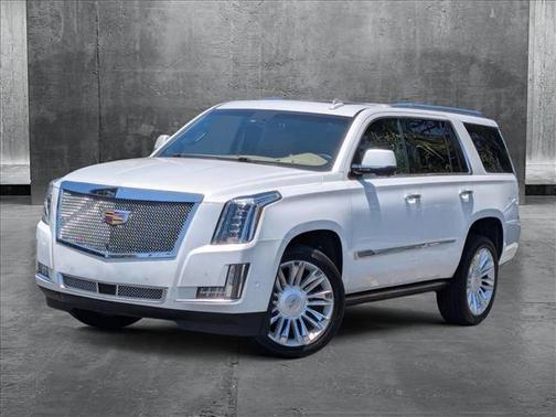 2017 Cadillac Escalade Platinum