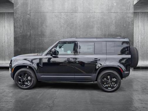 2025 Land Rover Defender 110 P400 S