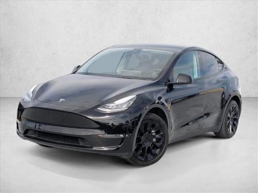 2022 Tesla Model Y Long Range Dual Motor All-Wheel Drive