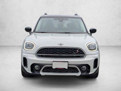 Silver/Gray 2023 MINI Countryman Cooper S