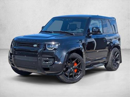 2023 Land Rover Defender V8